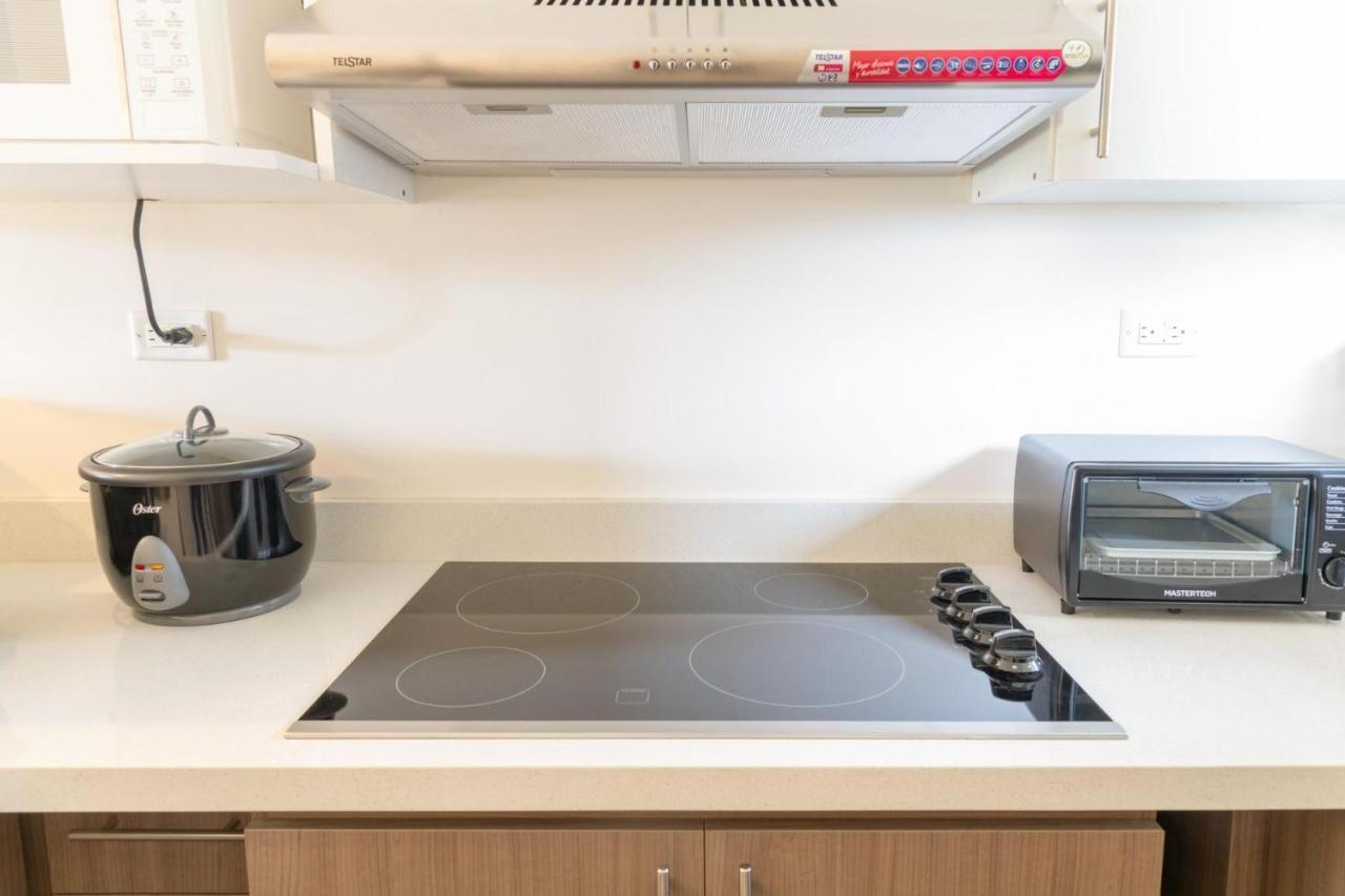 Boulevard Park Apto #27 - 2Bdrm - Selena Segura エレディア エクステリア 写真