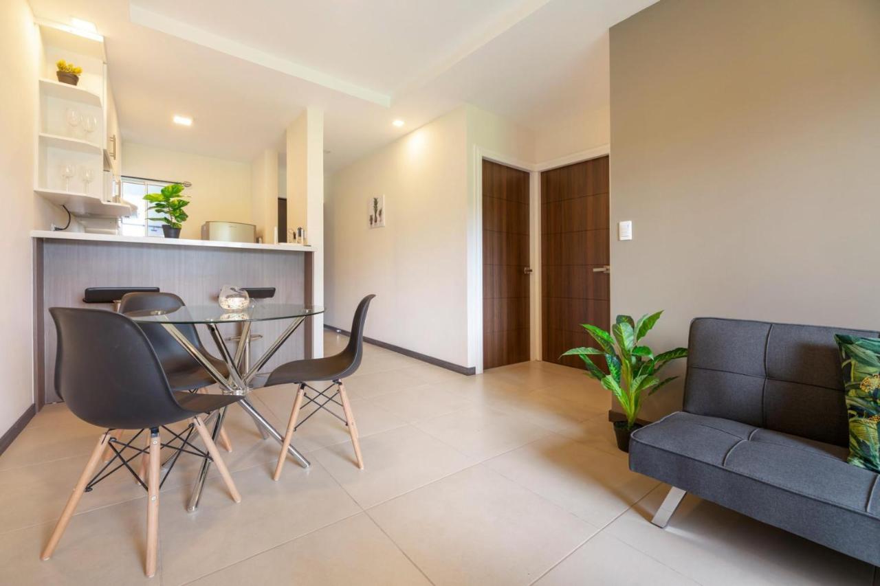 Boulevard Park Apto #27 - 2Bdrm - Selena Segura エレディア エクステリア 写真